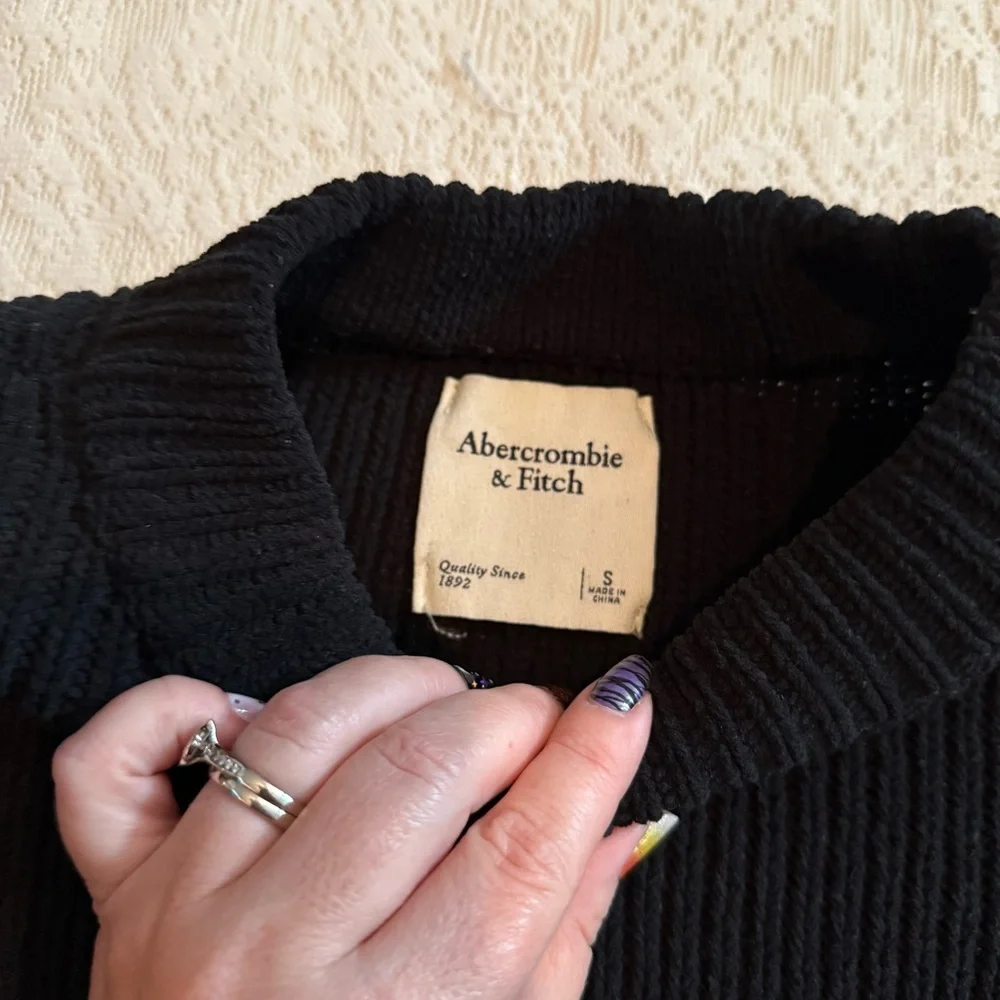 Abercrombie & Fitch crewneck ribbed cropped sweater - Picture 3 of 8